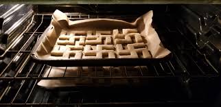 swastikas-in-oven-1641118826762.jpg 